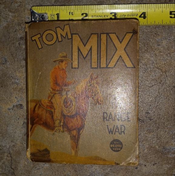 1937 Tom Mix Book - Picture 3 of 14